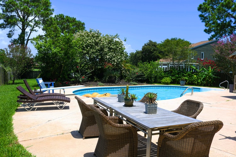 pool liner specialists